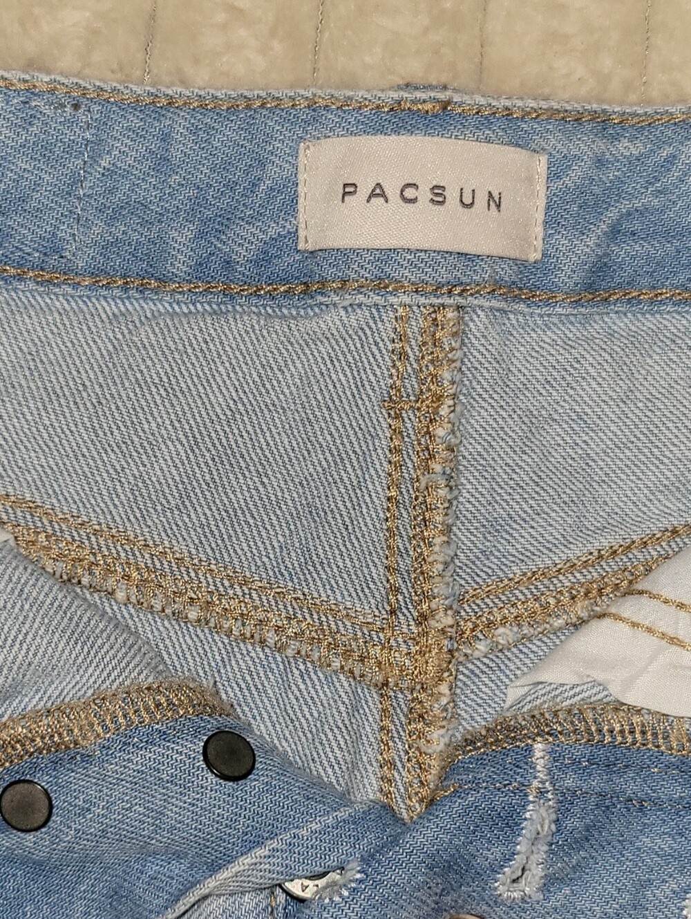 PacSun Ivy High Rise Festival Shorts Womens 22 Light Wash Distressed Raw Hem NWT - Picture 5 of 5